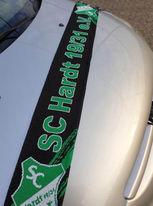 Hol dir den SC Hardt Fanschal