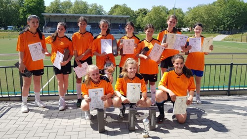 Schülerinnen unserer Gesamtschule Hardt gewinnen die Stadtmeisterschaft