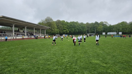 9 Mädchen unserer Gesamtschule Hardt erreichen sensationell die NRW Finalrunde