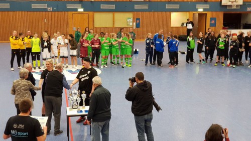 1. Frauen bei der Hallenstadtmeisterschaft 2017/2018