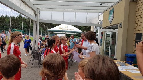 E-Junioren + U13, U15, U17-Juniorinnen Stadtmeisterschaften