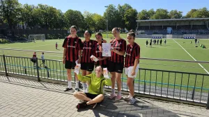 7 Mädchen unserer Gesamtschule Hardt werden erneut Stadtmeister